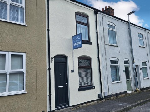 View Full Details for Character Property - Victoria Street, Narborough