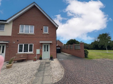 View Full Details for Skippers Close, Blaby, Leicester