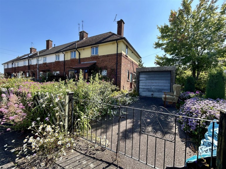 Huge Potential - Bassett Avenue, Countesthorpe, Leicester