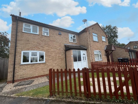 View Full Details for Family Home - Aland Gardens, Broughton Astley, Leicester
