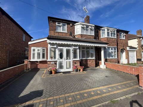 View Full Details for Hylion Road, Leicester