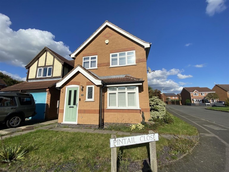 Pintail Close, Whetstone, Leicester