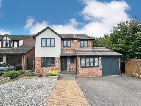 View Full Details for Hall Farm Crescent, Broughton Astley, Leicester