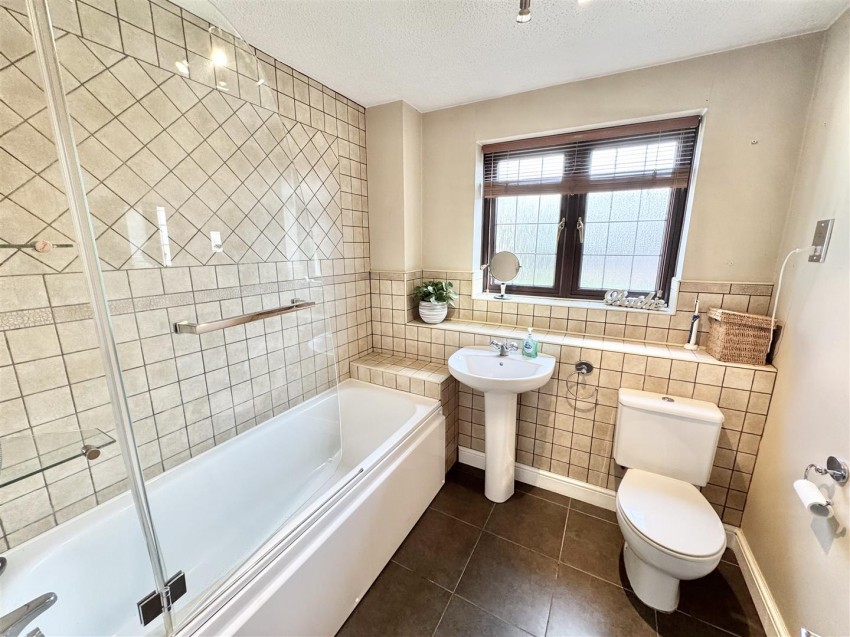 Images for Hall Farm Crescent, Broughton Astley, Leicester