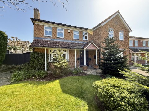 View Full Details for Chestnut Close, Broughton Astley, Leicester