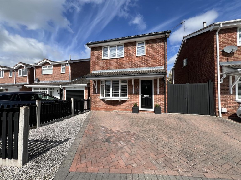 Aquitaine Close, Enderby