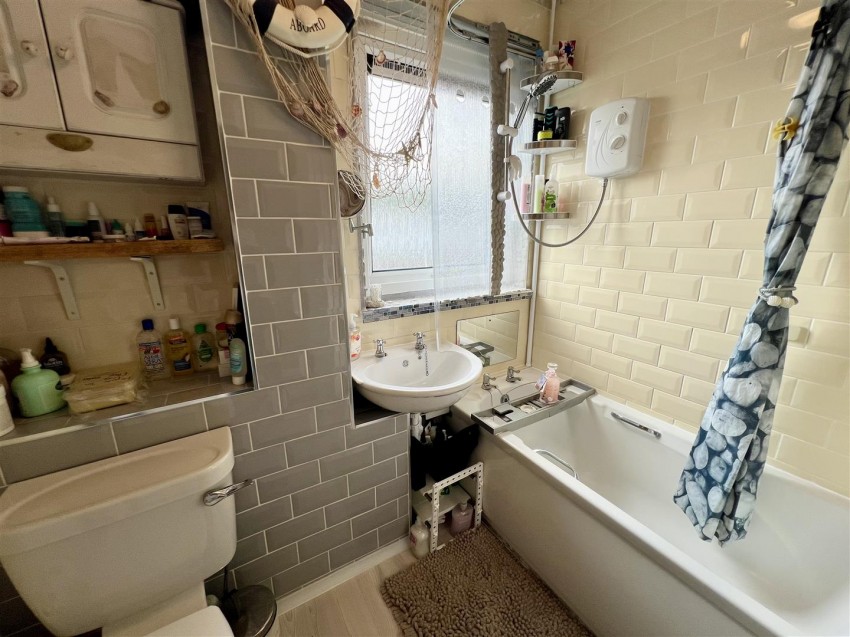 Images for Holmwood Drive, Leicester
