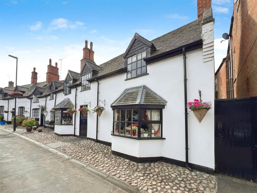 Images for Victoria Cottage, Park Street, Market Bosworth