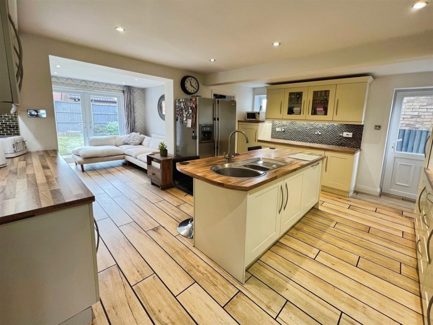 Images for Bodicoat Close, Whetstone, Leicester