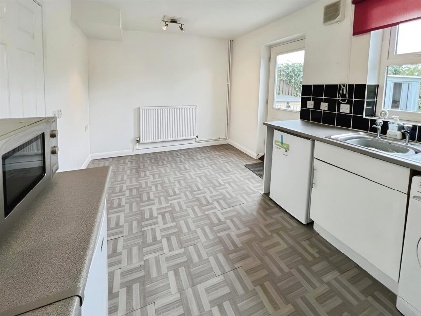 Images for Shades Close, Croft, Leicester