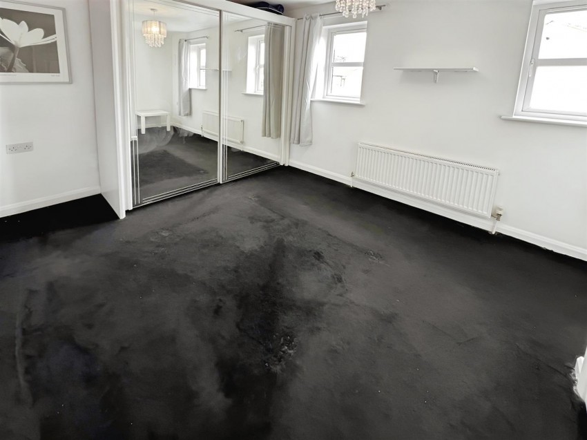 Images for Shades Close, Croft, Leicester