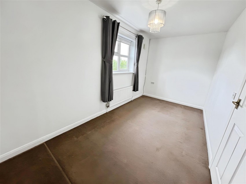 Images for Shades Close, Croft, Leicester