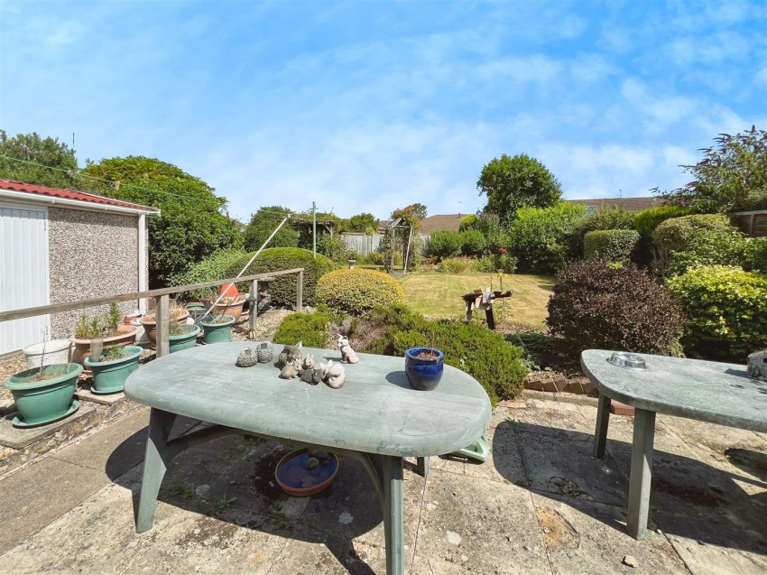 Images for Farmway, Leicester