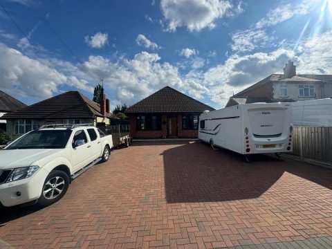 View Full Details for Wigston Lane, Aylestone, Leicester