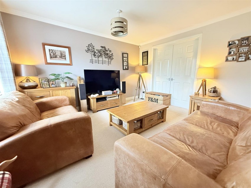Images for Southfield Close, Glen Parva, Leicester