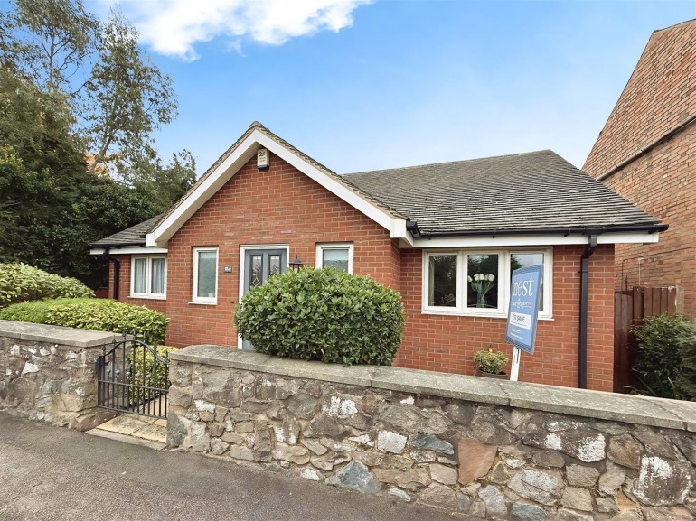 Main Street, Cosby, Leicester