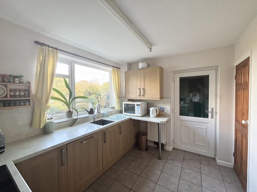 Images for Thurlaston Lane, Croft, Leicester