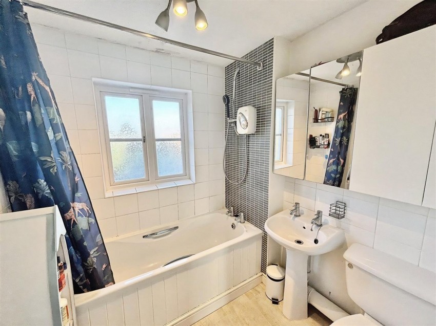 Images for Horseshoe Close, Cosby, Leicester