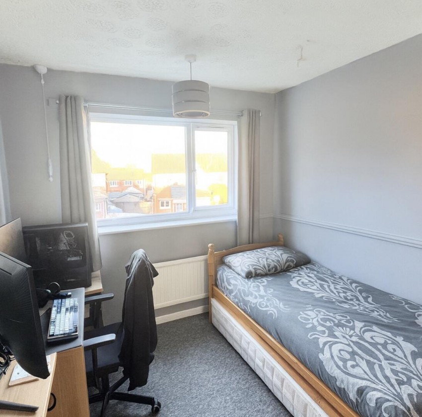 Images for Pintail Close, Whetstone, Leicester