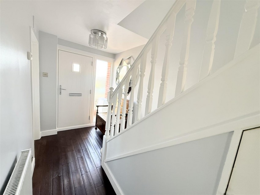 Images for Greenfields, Whetstone, Leicester