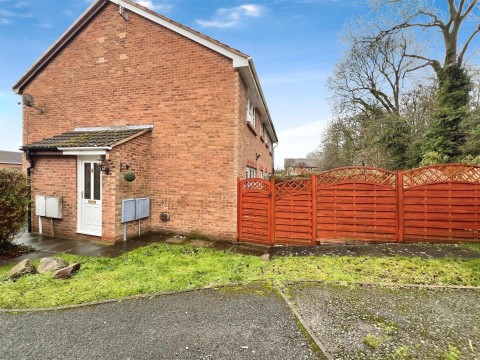 View Full Details for Hewes Close, Glen Parva, Leicester
