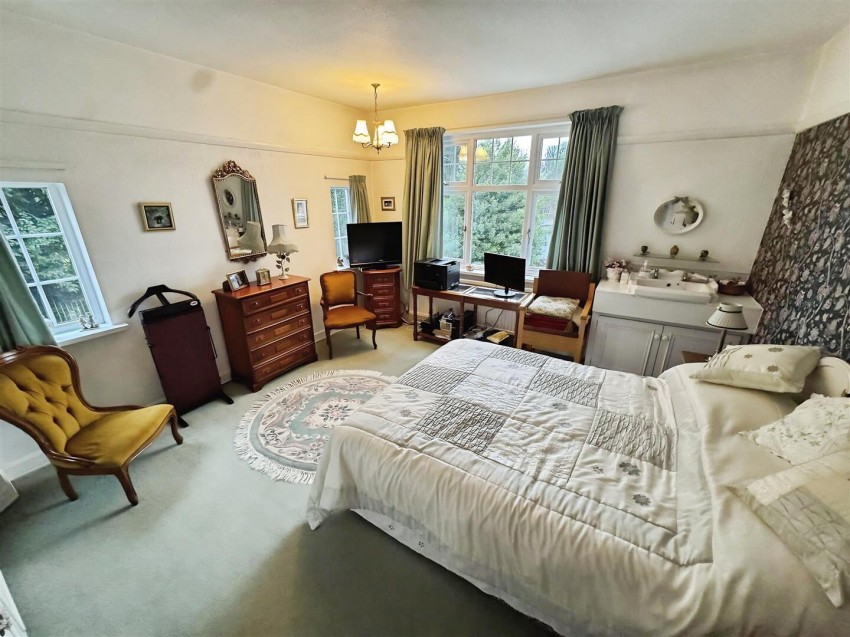 Images for Hall Lane, Leicester