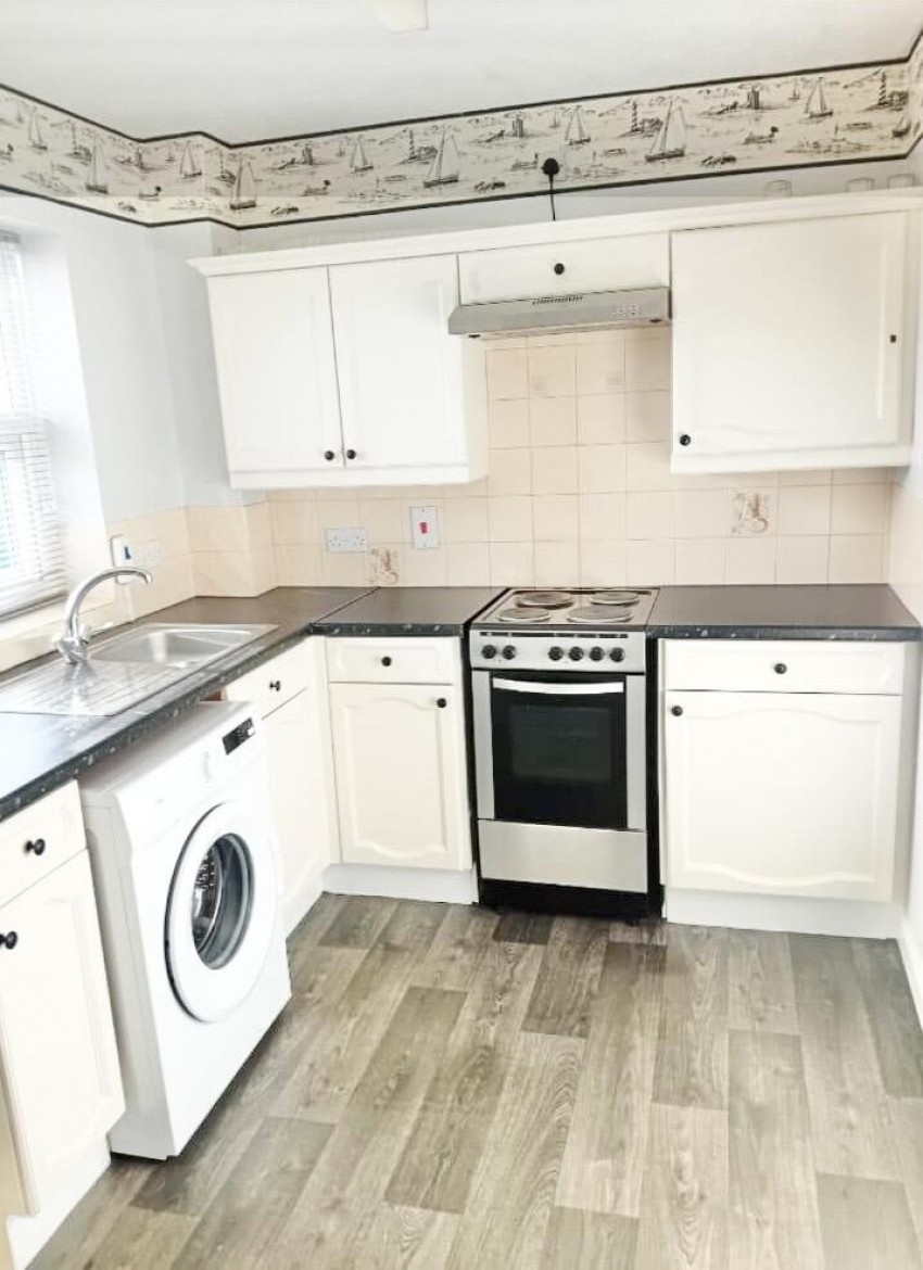 Images for Winterburn Gardens, Whetstone, Leicester