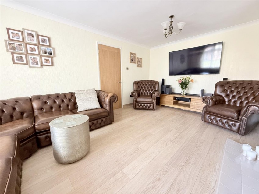 Images for Burnham Drive, Whetstone, Leicester