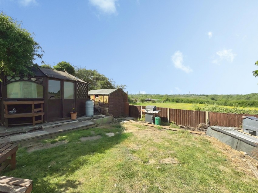 Images for Salisbury Avenue, Croft, Leicester
