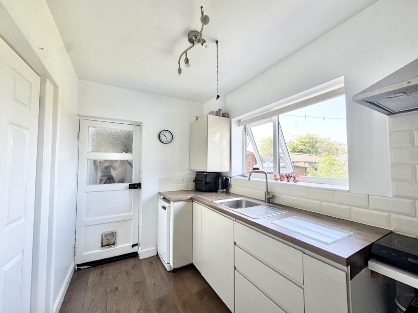 Images for Salisbury Avenue, Croft, Leicester