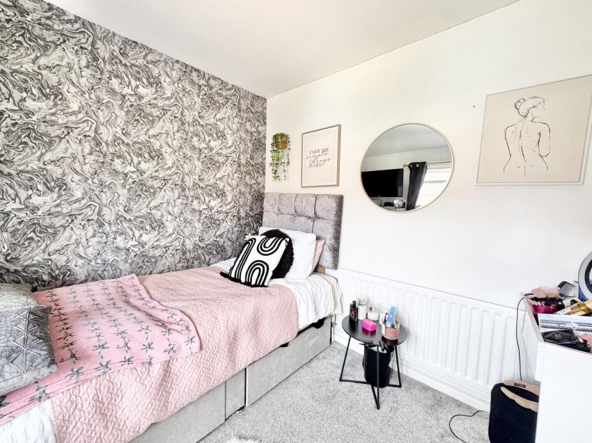 Images for Pen Close, Leicester