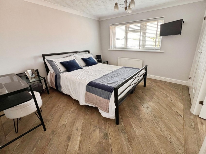 Images for Alice Gardens, Whetstone, Leicester